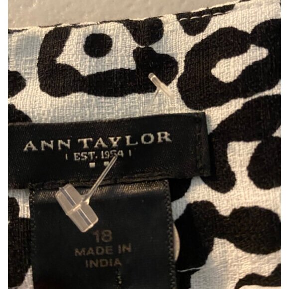 Ann Taylor Womens Leopard Print Pencil Skirt Size 18 - Picture 3 of 9